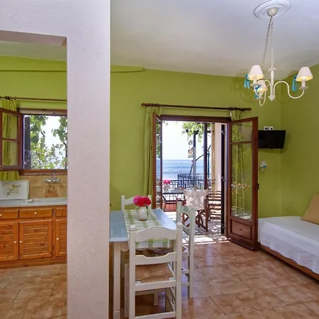 Iro Family Apartments Pelion Лефокастро Экстерьер фото