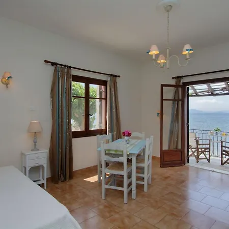 Iro Family Apartments Pelion Лефокастро Экстерьер фото
