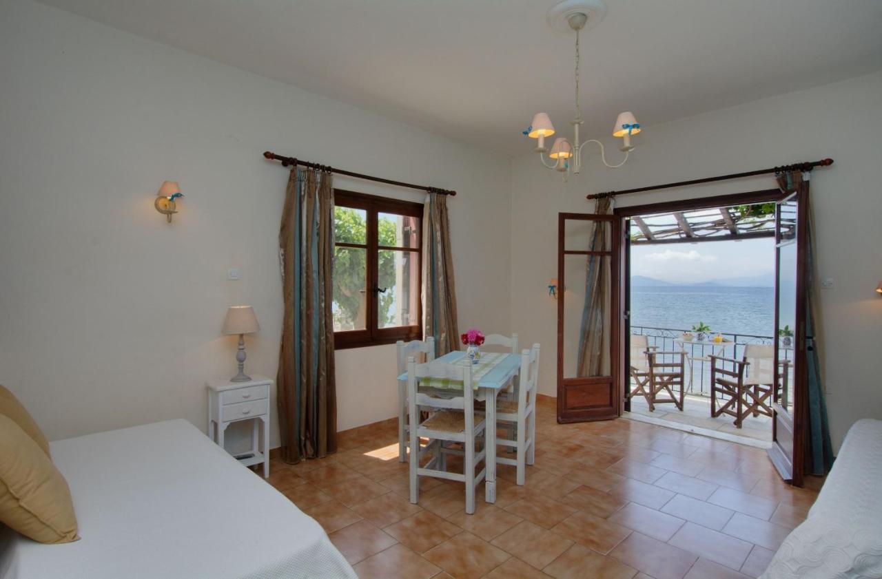 Iro Family Pelion *